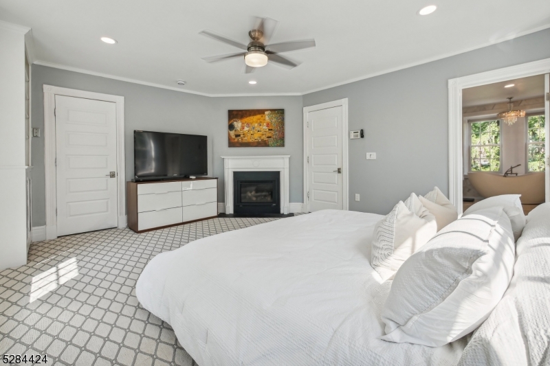 Old Short Hills - Residential