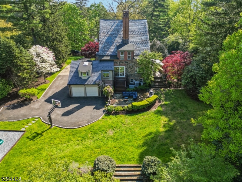 Old Short Hills - Residential