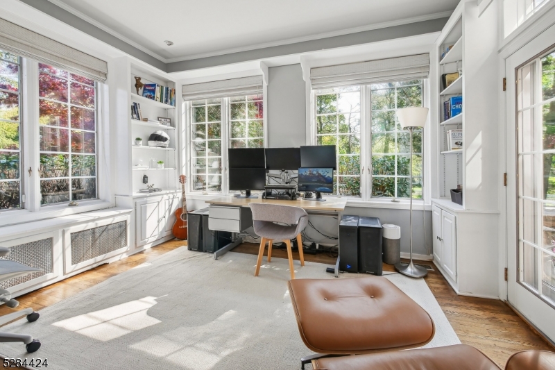 Old Short Hills - Residential