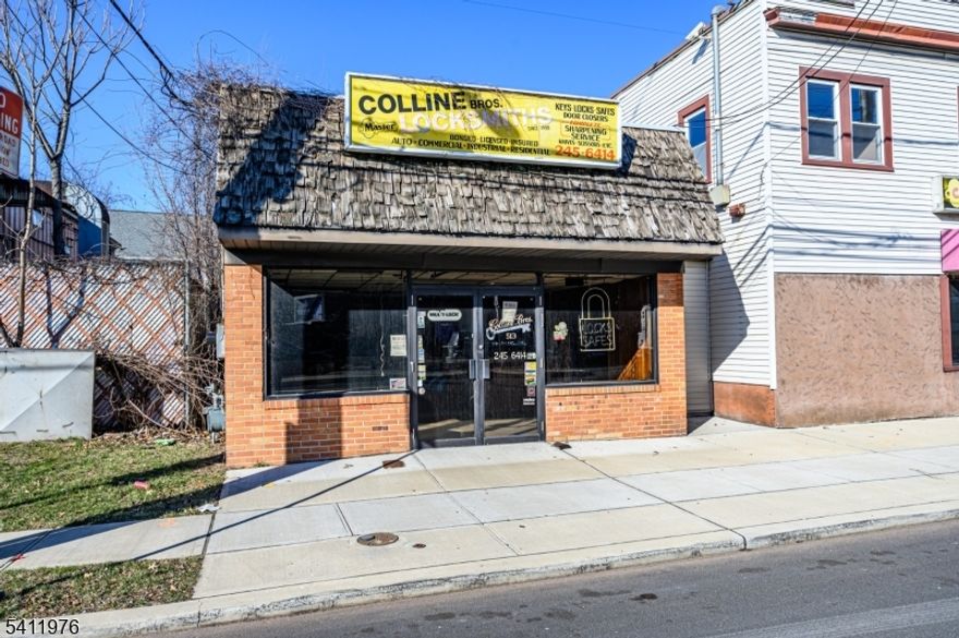Commercial Storefront in thriving Roselle Park is bursting with possibilities! Situated on a main county road with great visibility. High traffic location with excellent accessibility, close to public transit and easy access to GSP! Property has been gutted inside - ready for the new owner's adaptation. Don't wait!