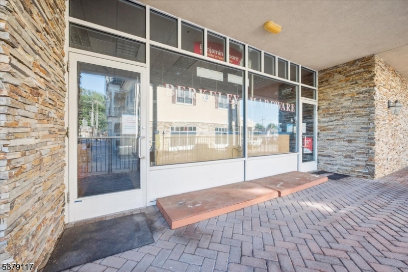 Berkeley Heights Twp., New Jersey 07922, United States, ,Residential,Active,229037