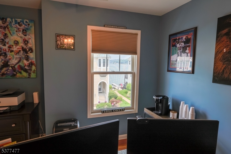 Lakeshore Village - Residential