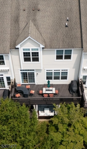 Lakeshore Village - Residential