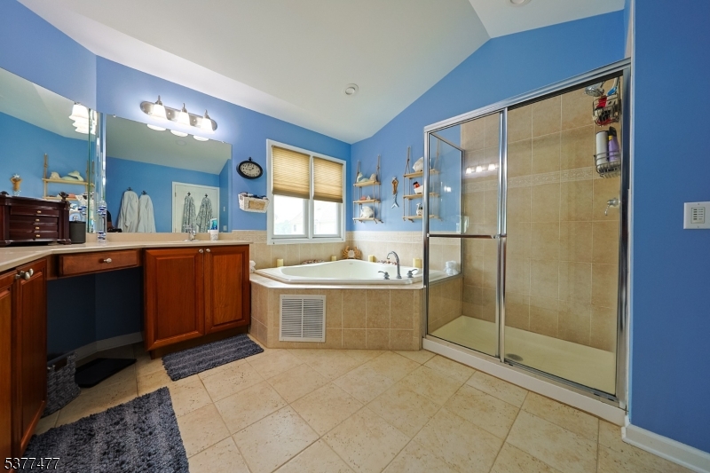 Lakeshore Village - Residential