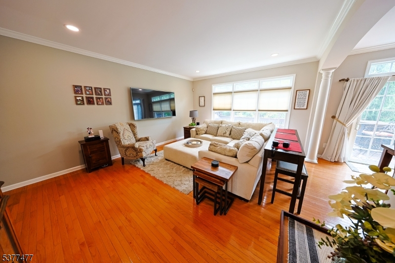 Lakeshore Village - Residential