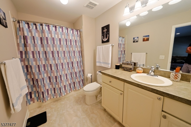 Lakeshore Village - Residential