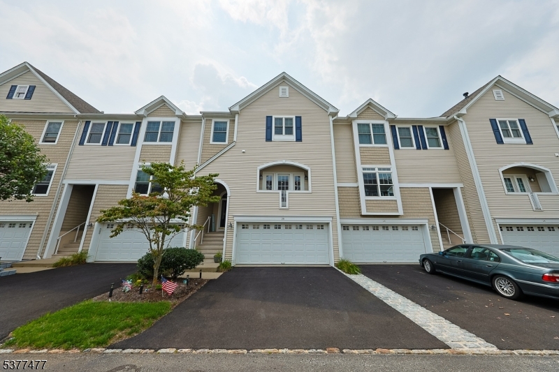 Lakeshore Village - Residential