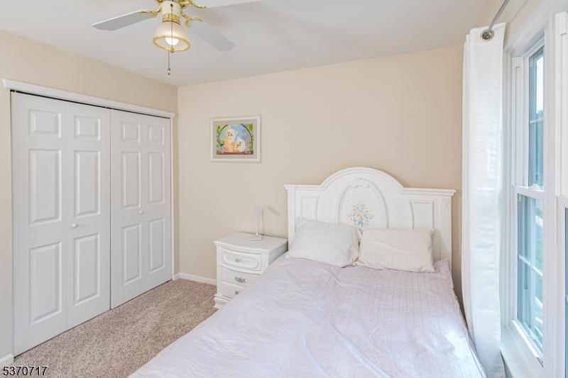 Woods Edge - Residential