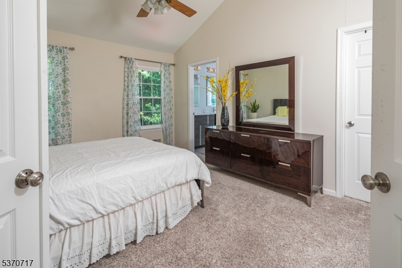 Woods Edge - Residential