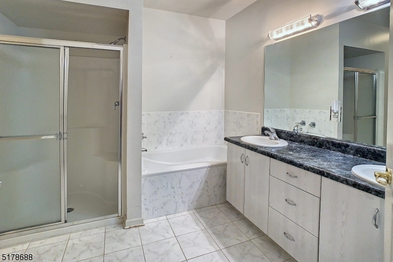 Fox Hills - Residential