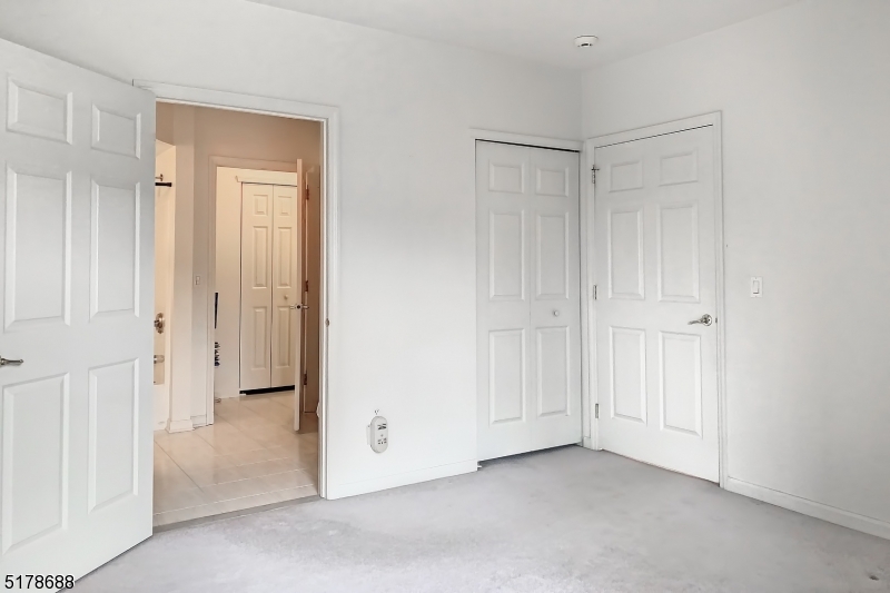 Fox Hills - Residential