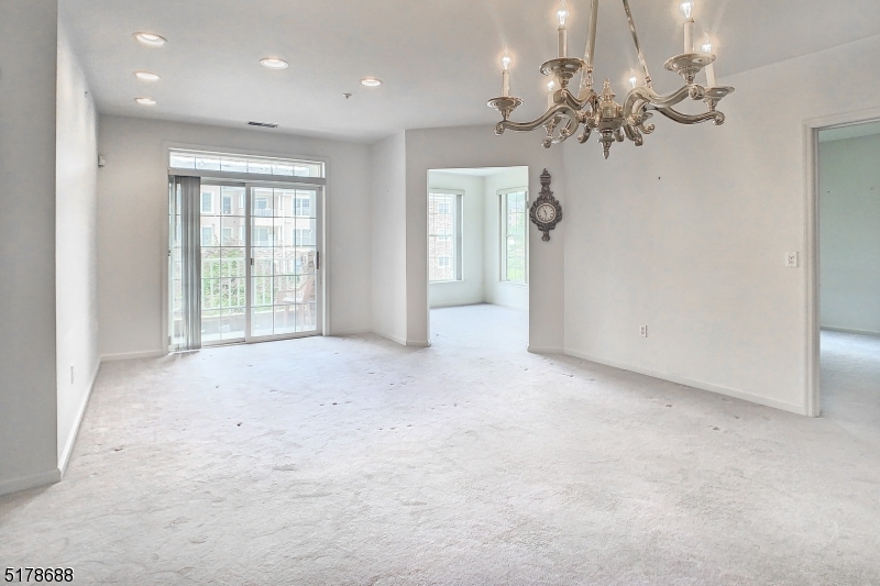 Fox Hills - Residential