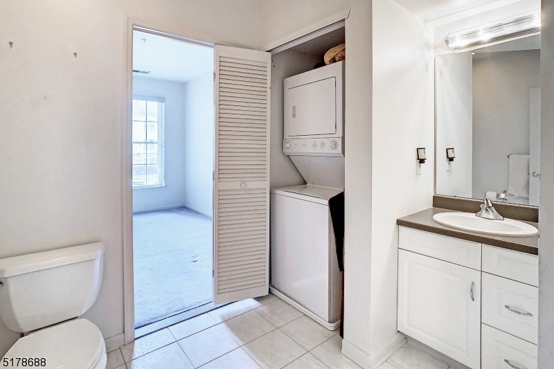 Fox Hills - Residential