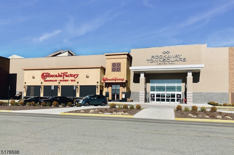 Fox Hills - Residential