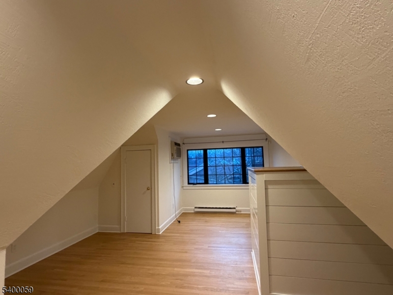 Glenwood - Residential Lease