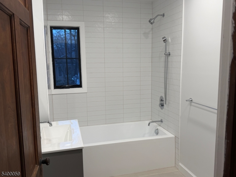 Glenwood - Residential Lease