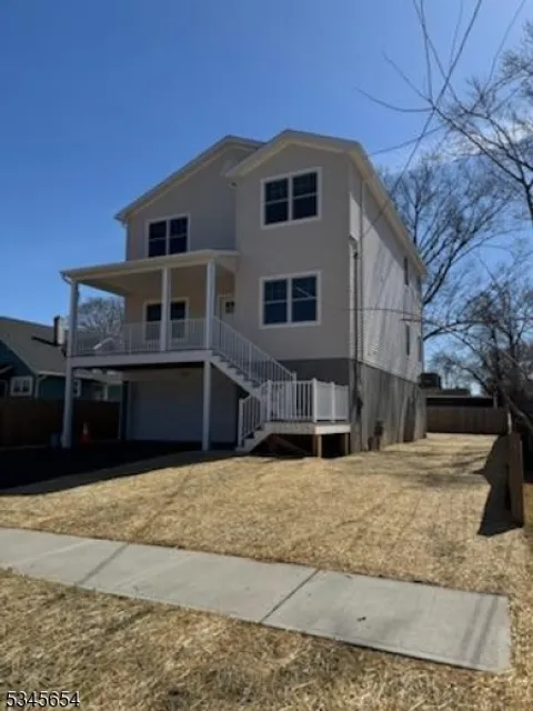 MLS: 3952234