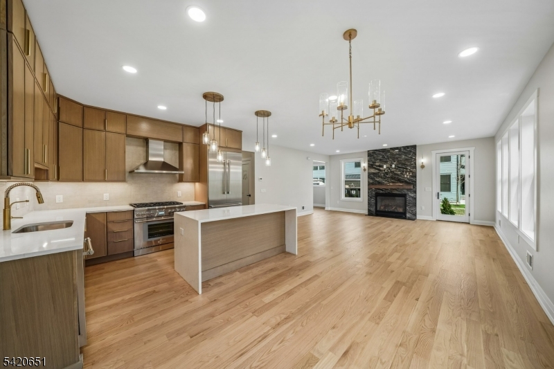 Central Villas - Residential