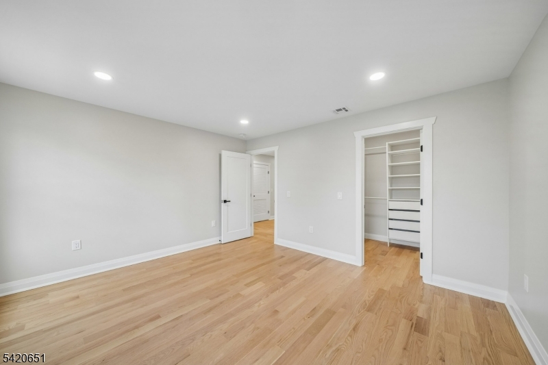 Central Villas - Residential