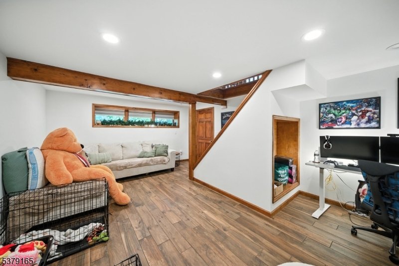 Cedar Lake - Residential Lease