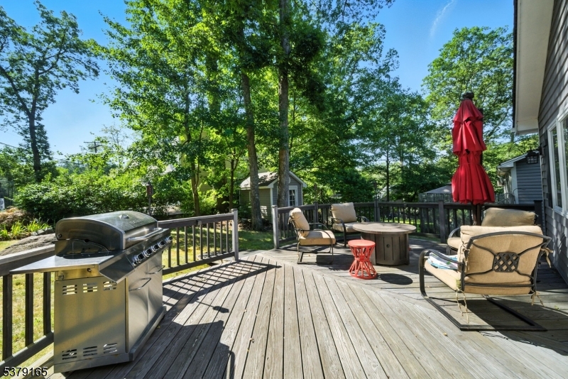 Cedar Lake - Residential Lease