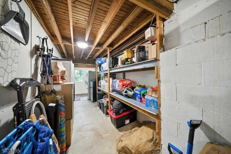 Cedar Lake - Residential Lease