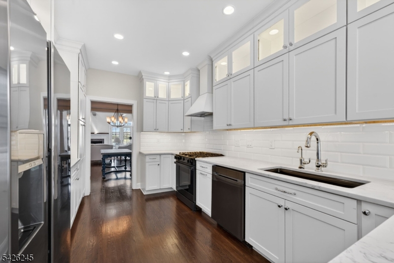 The Reserve at Hawk Pointe - Residential