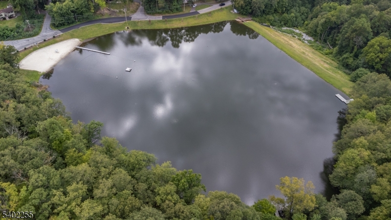 SCENIC LAKES - Residential