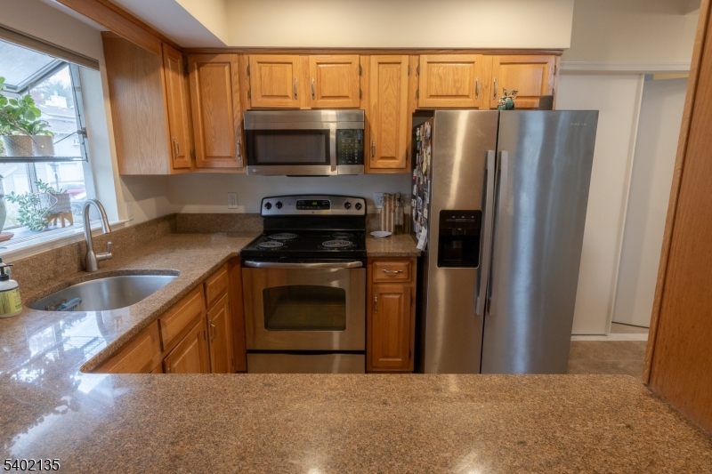 Crestmont at Highlands - Residential