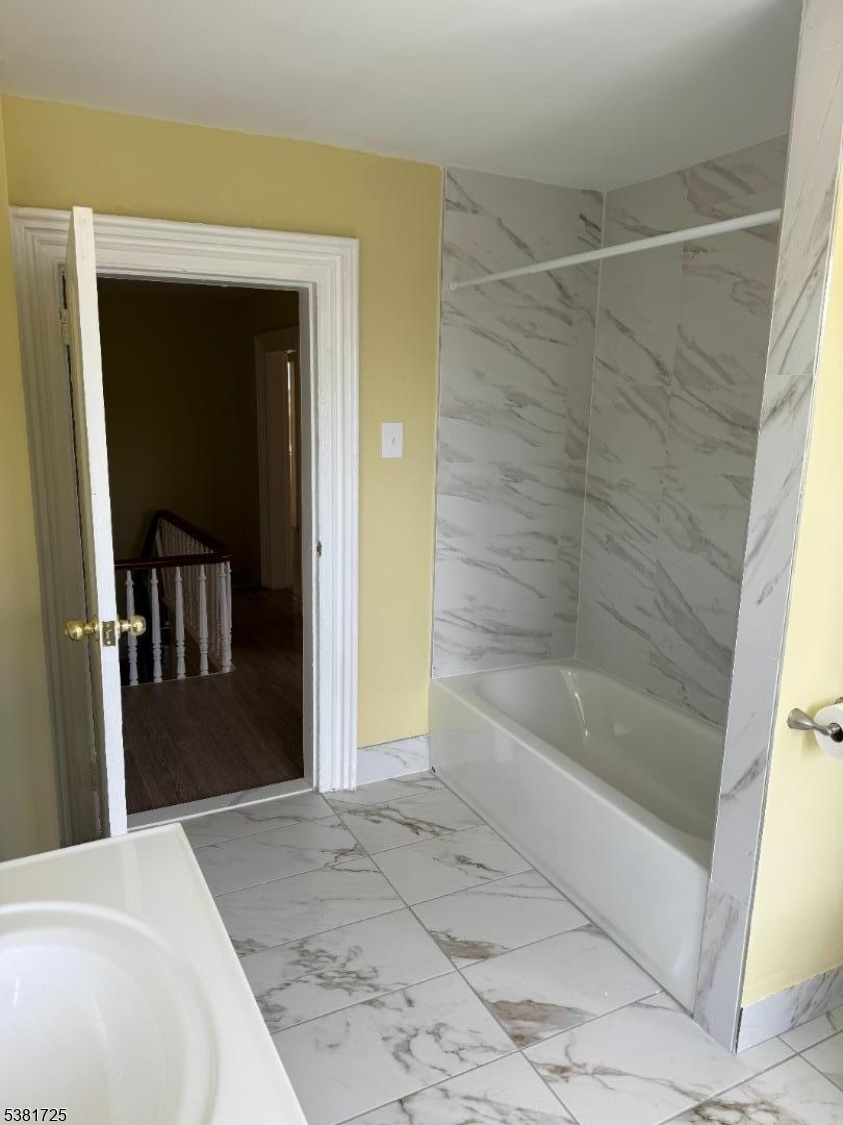 City Of Orange Twp., New Jersey 07050, United States, 3 Bedrooms Bedrooms, ,1 BathroomBathrooms,Residential,Pending,201380