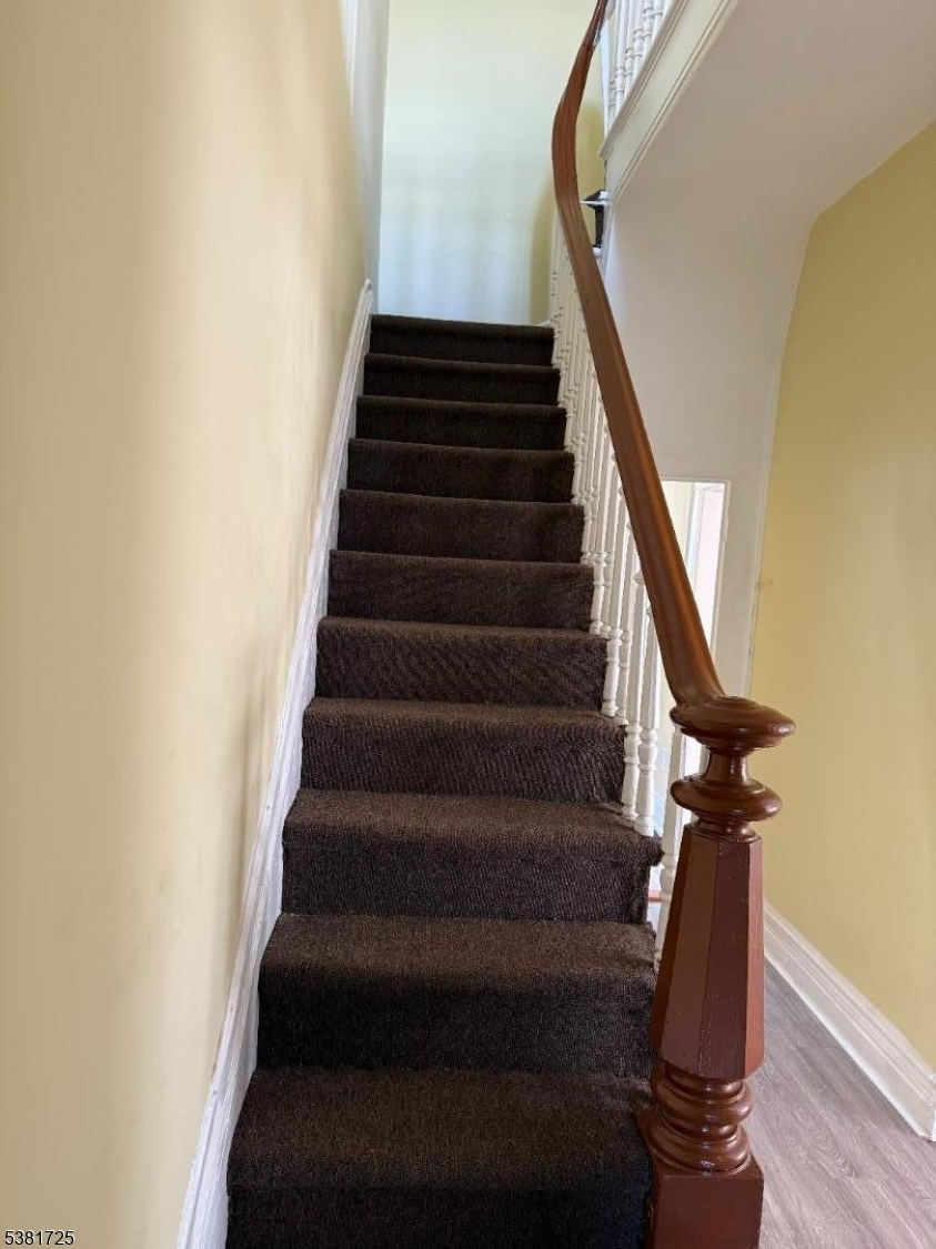 City Of Orange Twp., New Jersey 07050, United States, 3 Bedrooms Bedrooms, ,1 BathroomBathrooms,Residential,Pending,201380