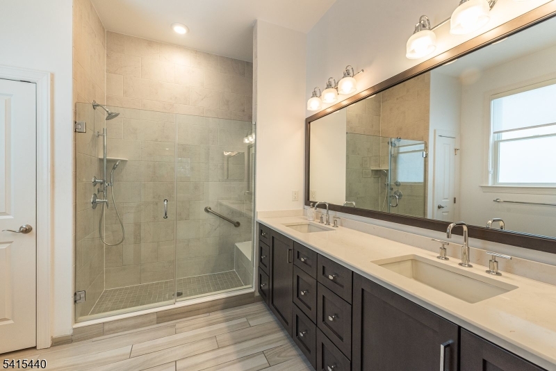 Regency at Flanders - Residential