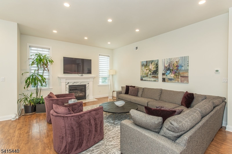 Regency at Flanders - Residential