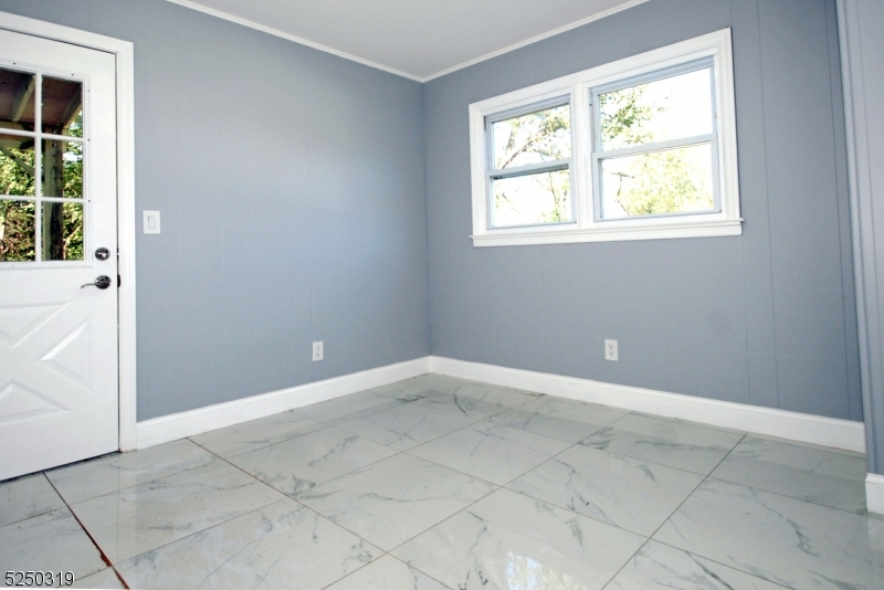 New Brunswick Farm - Residential Lease