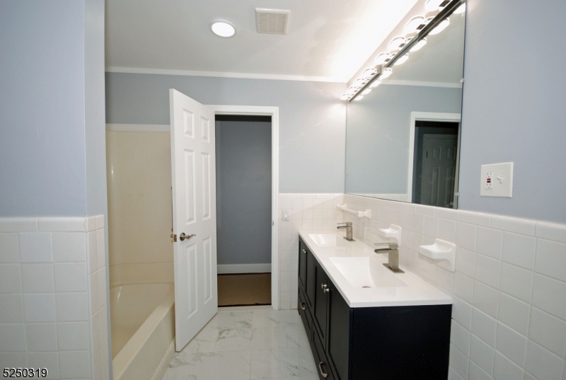 New Brunswick Farm - Residential Lease