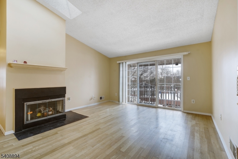 Governor's Pointe - Residential Lease