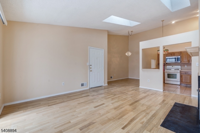 Governor's Pointe - Residential Lease