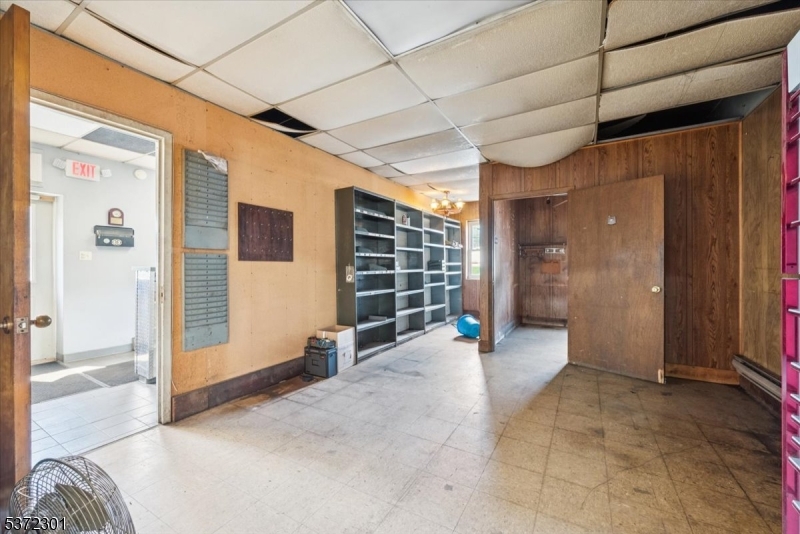 Raritan Boro, New Jersey 08869, United States, ,Residential,Active,176990