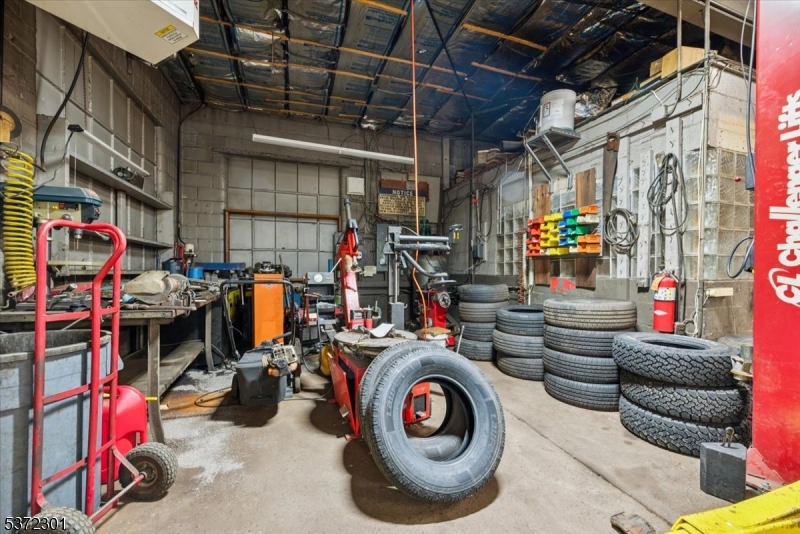 Raritan Boro, New Jersey 08869, United States, ,Residential,Active,176990