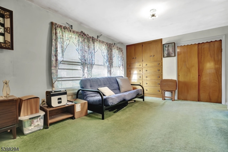 Lake Hiawatha - Residential