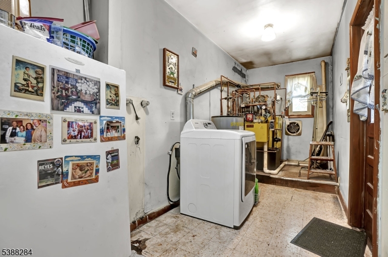 Lake Hiawatha - Residential