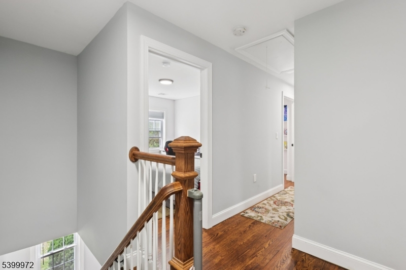 Larchmont Estates - Residential