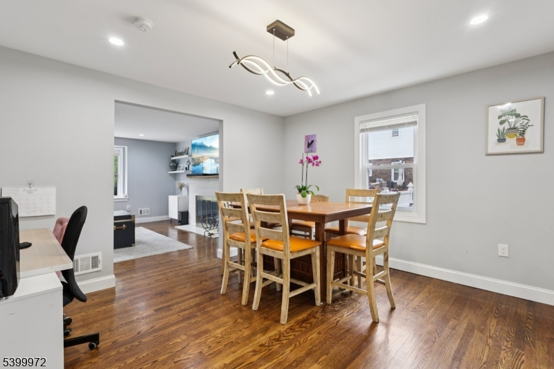 Larchmont Estates - Residential