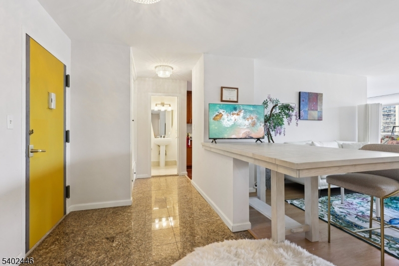 Claridge House - Residential