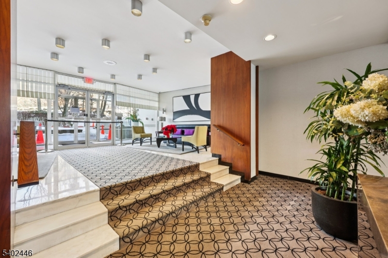 Claridge House - Residential