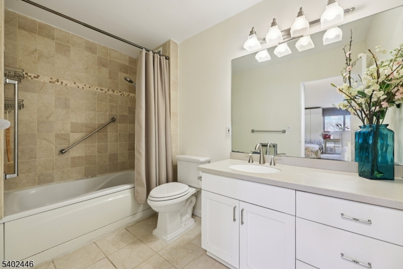 Claridge House - Residential