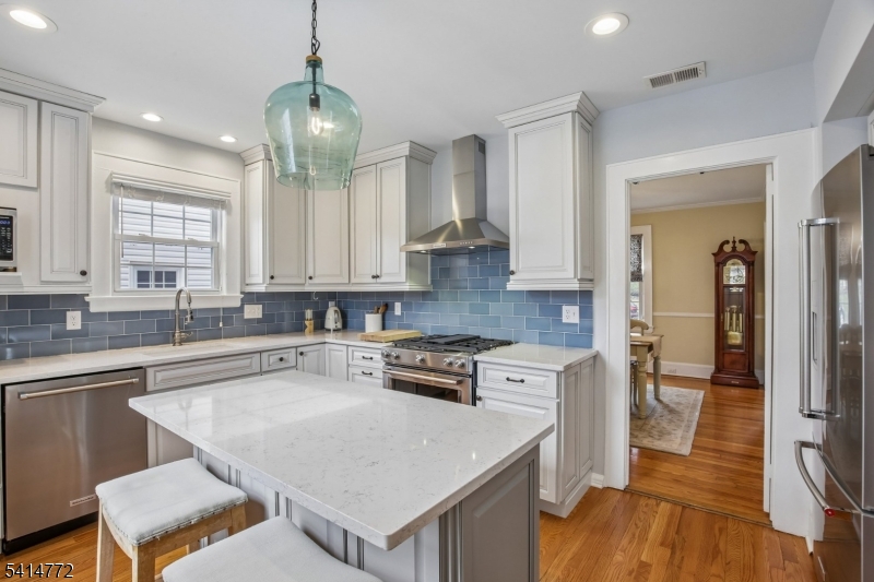 Knollwood Section - Residential