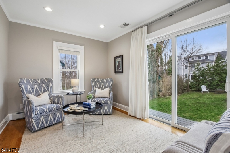 Knollwood Section - Residential