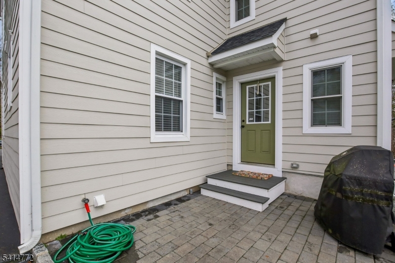 Knollwood Section - Residential