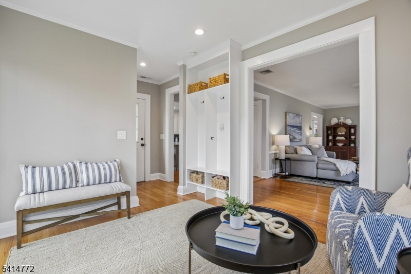 Knollwood Section - Residential